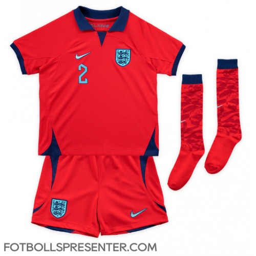 England Kyle Walker #2 Bortatröja Barn VM 2022 Kortärmad (+ korta byxor)